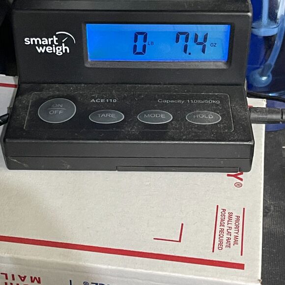 Undefeated Shorts Mens XL Pink Tie Dye Summer Elastic Waist Summer Wear - Picture 11 of 11